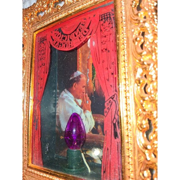 Vintage Pope John Paul II & Our Lady Of Guadalupe Lighted Wall Picture Frame - Picture 8 of 11
